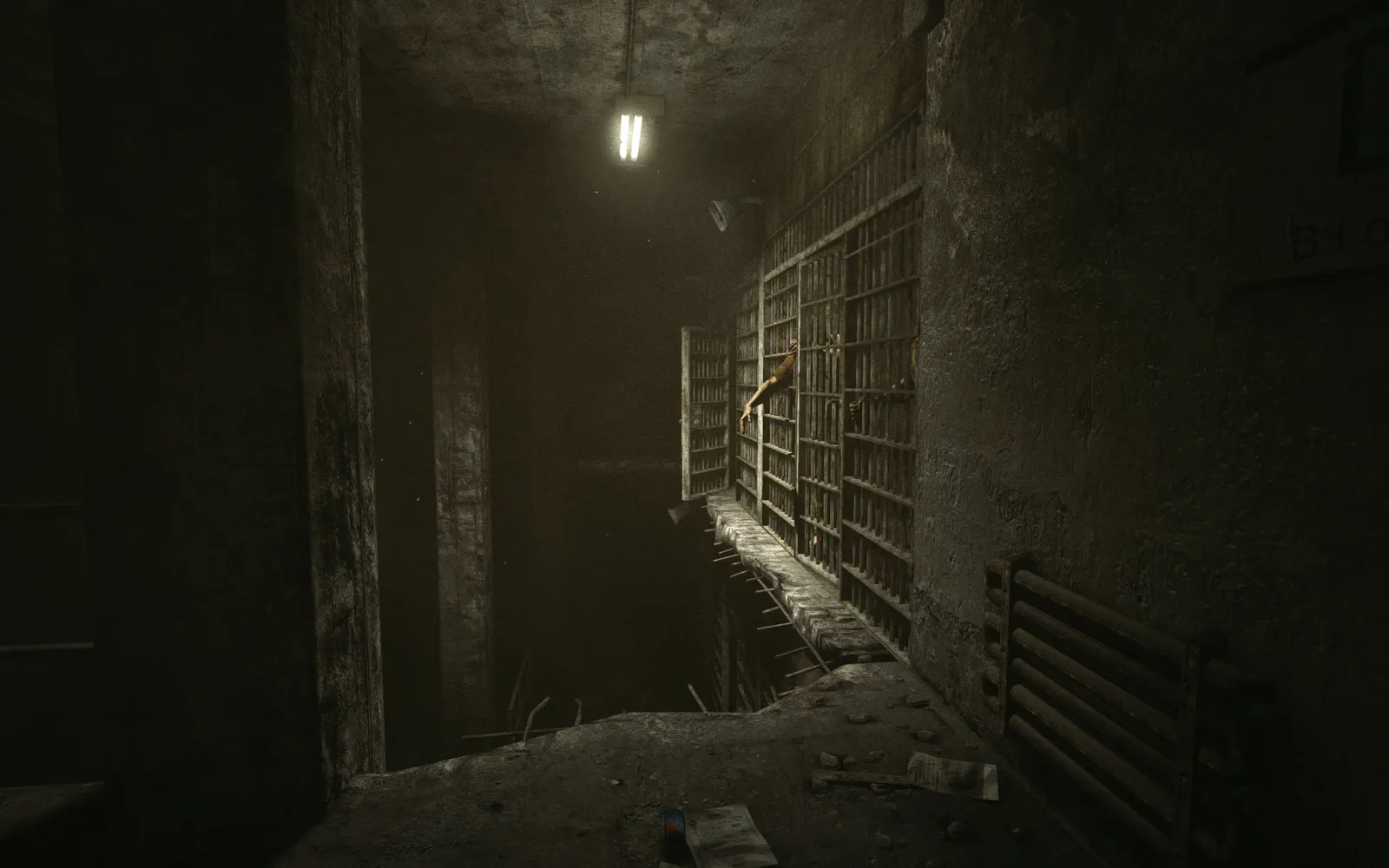Outlast media 8